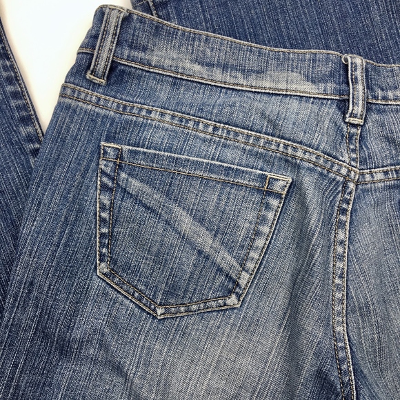 ELIE TAHARI Medium Wash Flare Jeans Size 8 - Picture 6 of 8